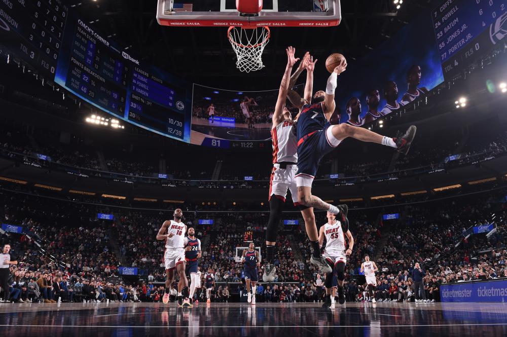 英格兰中场 英格兰中场