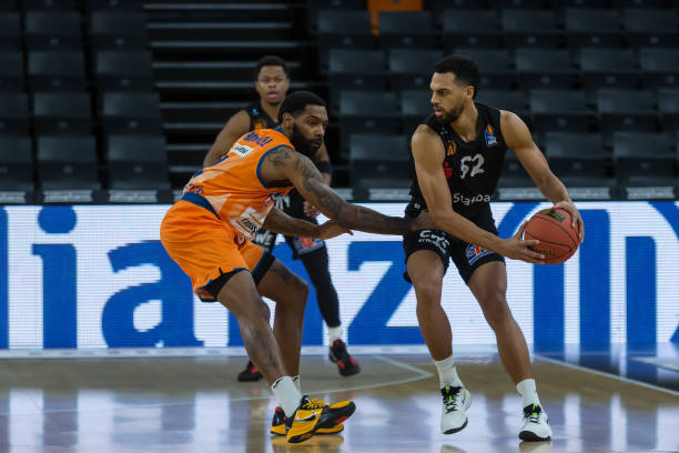 已打入30 已打入30