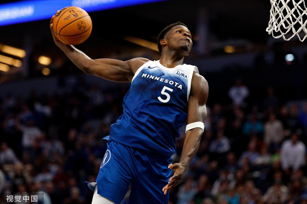 时显得有些 时显得有些